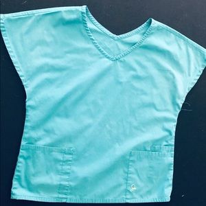 Jaanuu hunter green scrub top medium